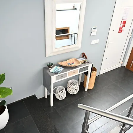 Lovelystay - Da Gama Торреш-Ведраш