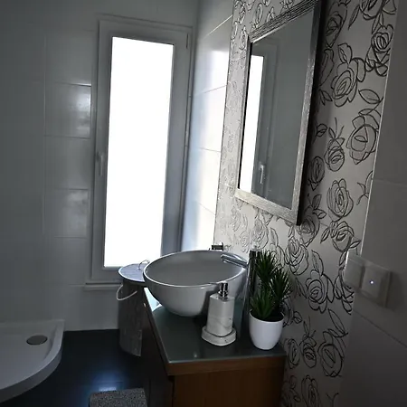 Lovelystay - Da Gama Торреш-Ведраш